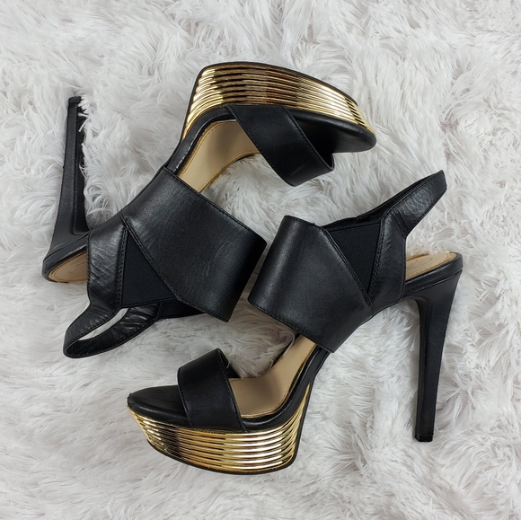 Jessica Simpson | Black & Gold Heels - Picture 2 of 5